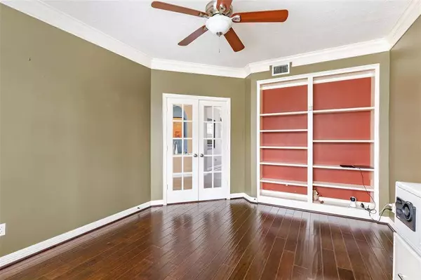 1906 Sweetstem DR, Kingwood, TX 77345