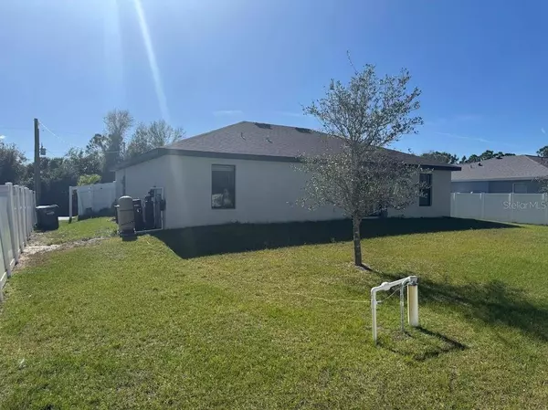 1594 HEMPSTEAD AVE, North Port, FL 34286