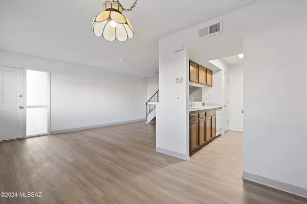 6617 E Calle Alegria  #C, Tucson, AZ 85715