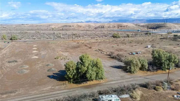 3155 E Stage Coach DR, Mohave Valley, AZ 86440