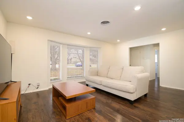 3709 SKYRIDGE AVE, San Antonio, TX 78210-5750