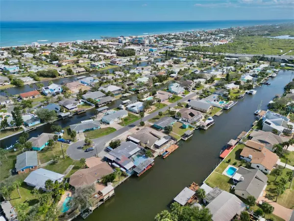 155 AVALON AVE, Flagler Beach, FL 32136