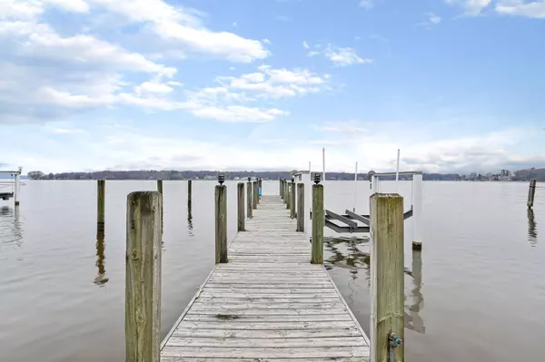 861 Allen Drive, Holland, MI 49423