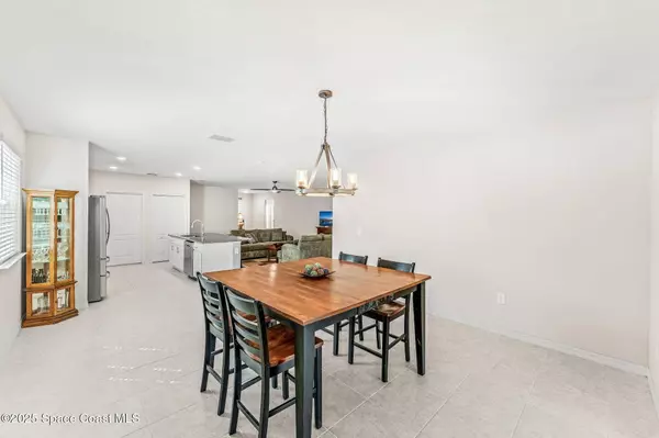 1207 Wabash RD SE, Palm Bay, FL 32909