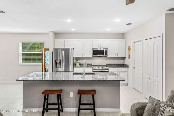 1207 Wabash RD SE, Palm Bay, FL 32909