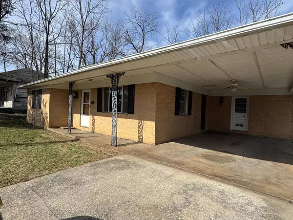 139 Perkins Street, Woodbine, KY 40771