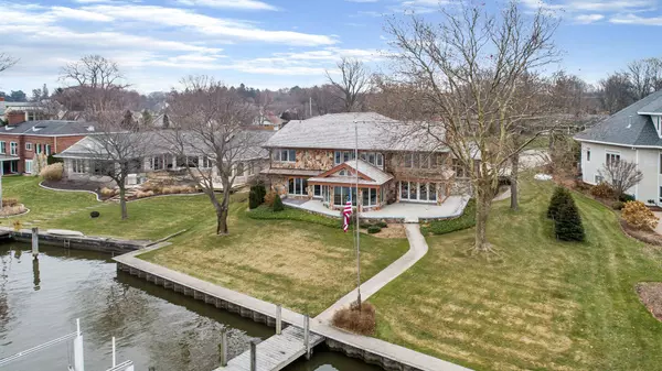 861 Allen Drive, Holland, MI 49423