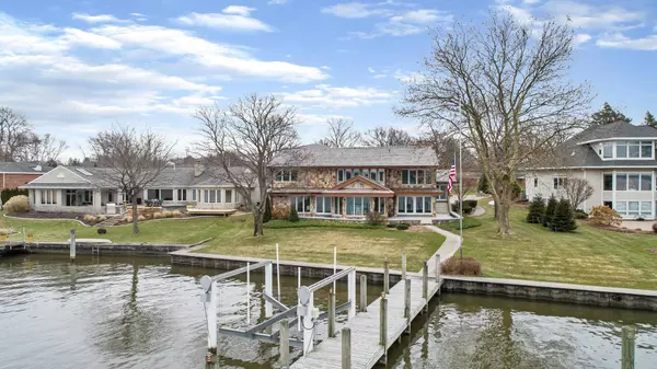 861 Allen Drive, Holland, MI 49423