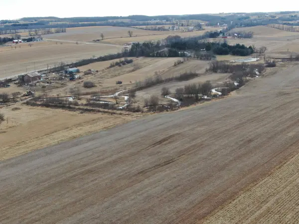 5413 N County Road S Road, Iron Ridge, WI 53035