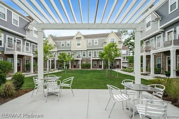 196 KATIE Lane, Brighton, MI 48116