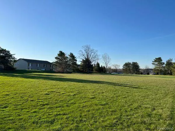 0000 FENTON Road, Grand Blanc, MI 48439