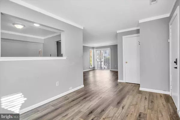 362 WOODLAKE DR, Marlton, NJ 08053