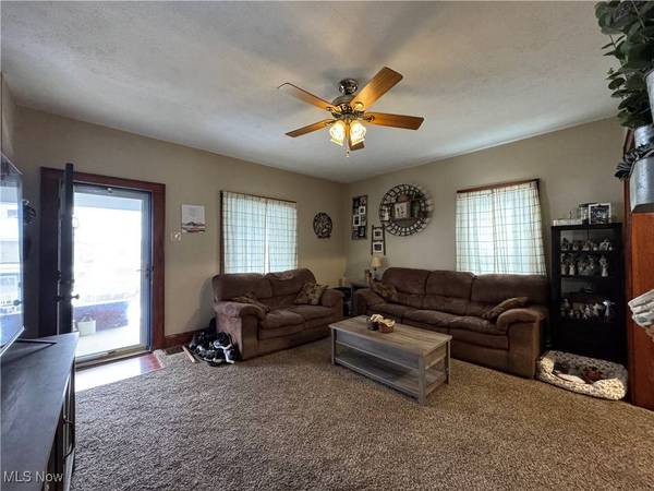 8 Frederick ST, Bridgeport, OH 43912