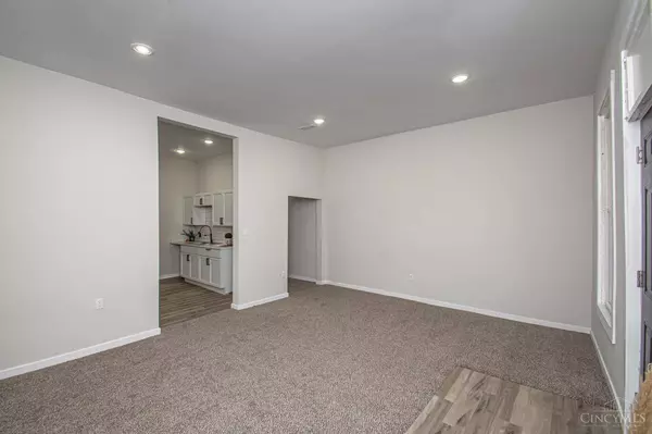 217 Deem St, Eaton, OH 45320