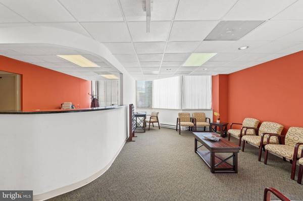 908 NEW HAMPSHIRE AVE NW #500, Washington, DC 20037