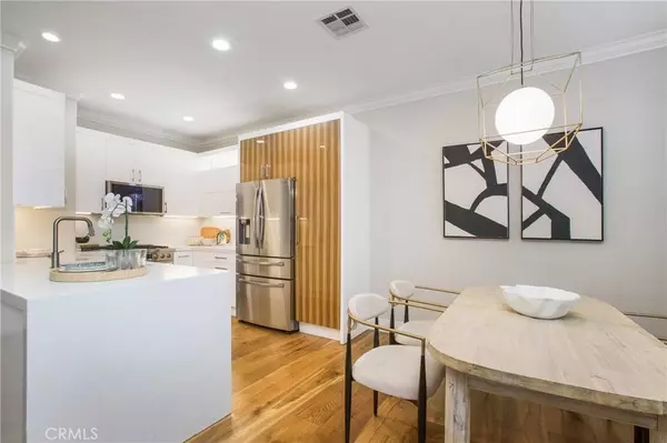 306 Canoe Pond, Costa Mesa, CA 92627