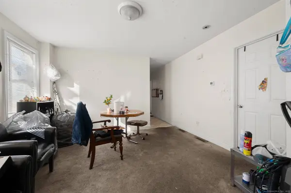 23 Steward Street, New London, CT 06320