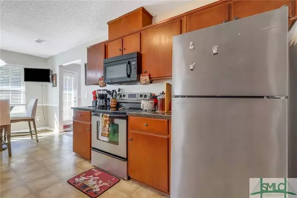 196 Gloucester DR, Midway, GA 31320