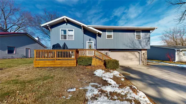2660 Summer Meadows Drive, Perry, IA 50220