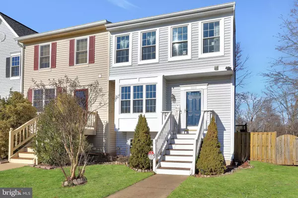 6996 VILLAGE STREAM PL, Gainesville, VA 20155