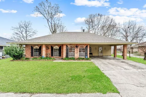 2148 Oak Knoll Dr, Baton Rouge, LA 70815