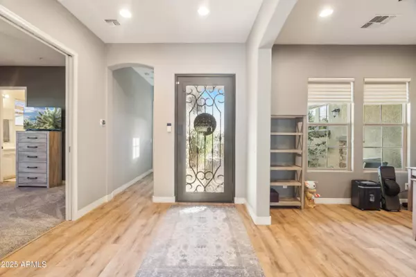 7662 W Artemisa Avenue, Peoria, AZ 85383