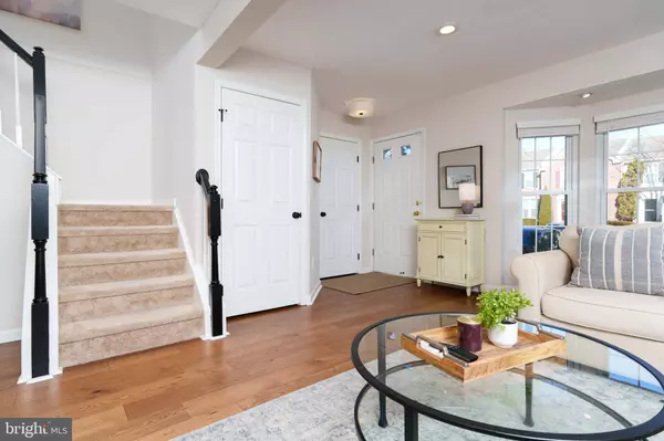 579 COACH HILL CT, West Chester, PA 19380