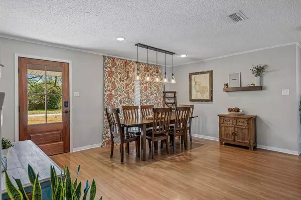 706 Sweetgum Lane, Lindale, TX 75771