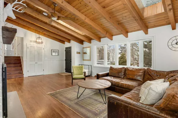 5505 Beard CT, Edina, MN 55410