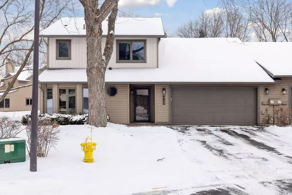 4130 Upland LN N, Plymouth, MN 55446