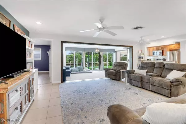 4532 Mackinaw AVE, North Fort Myers, FL 33903