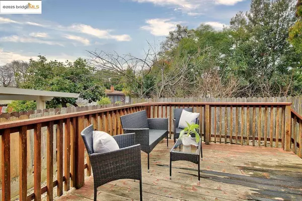 351 Los Cerritos Dr, Vallejo, CA 94589