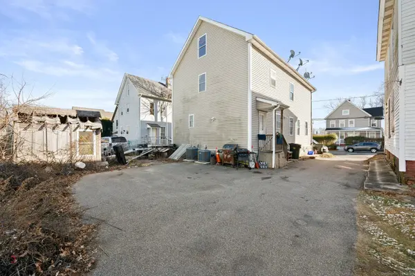 23 Steward Street, New London, CT 06320