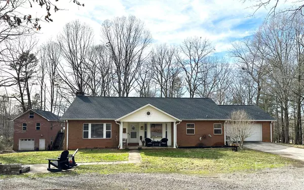 583 Old Wilkesboro RD, Taylorsville, NC 28681