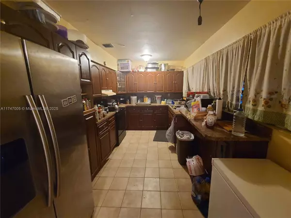 Miami Gardens, FL 33169