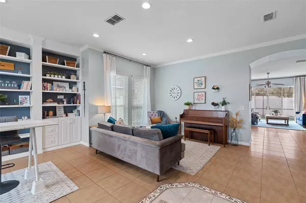 10987 PIPING ROCK CIR, Orlando, FL 32817