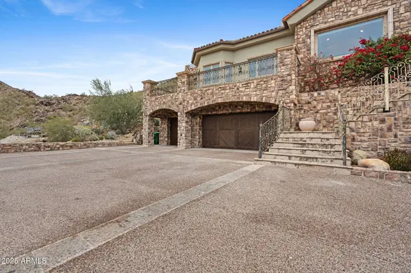 7929 N 55TH Street, Paradise Valley, AZ 85253