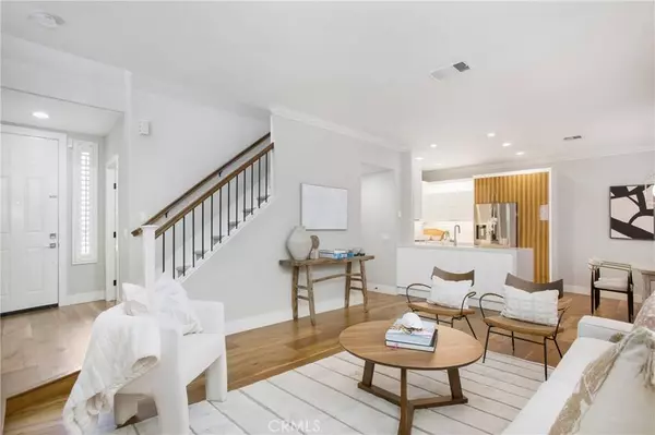 306 Canoe Pond, Costa Mesa, CA 92627