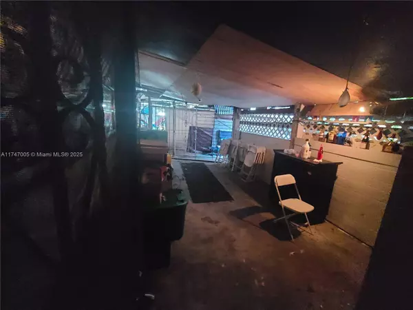 Miami Gardens, FL 33169