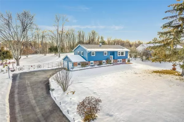 4 Valkill DR, Poughkeepsie, NY 12601