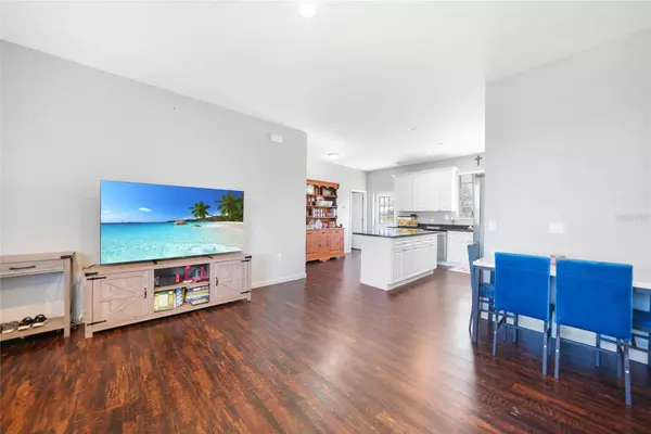 30199 CEDAR RD, Punta Gorda, FL 33982