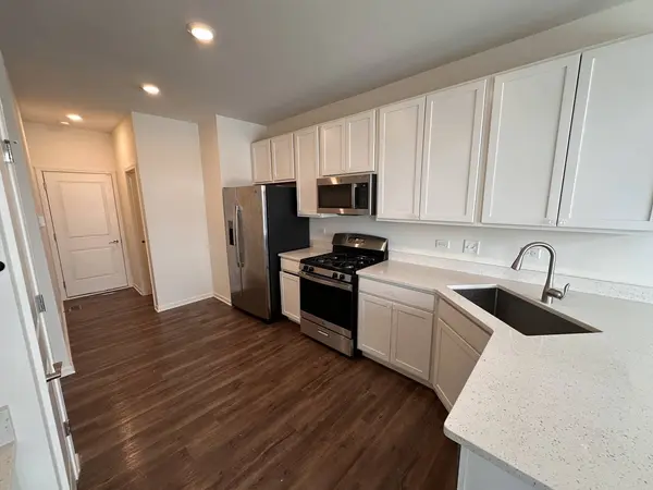 15060 W Quincy Circle, Manhattan, IL 60442