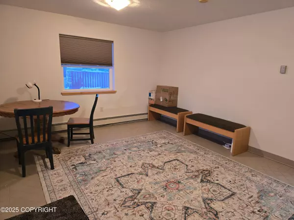 2211 Panigeo ST, Barrow, AK 99723