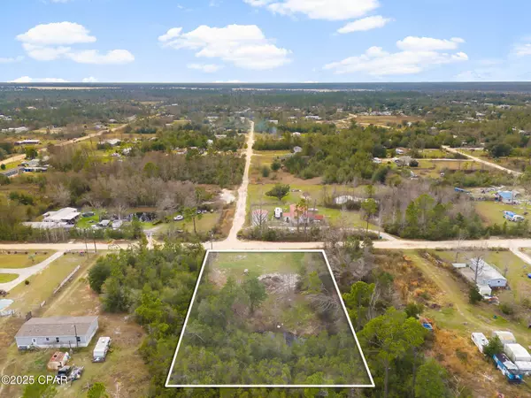 9320 Pat RD, Youngstown, FL 32466