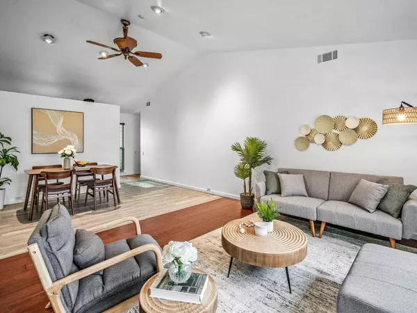 3037 Sand Dollar WAY, Sacramento, CA 95821