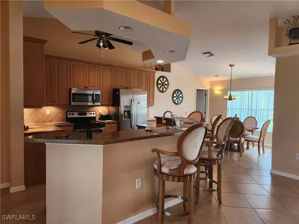 2707 7th ST W, Lehigh Acres, FL 33971