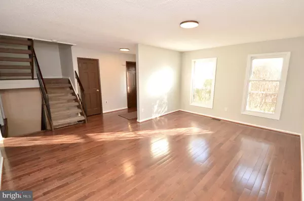 825 SOCIETY HILL, Cherry Hill, NJ 08003