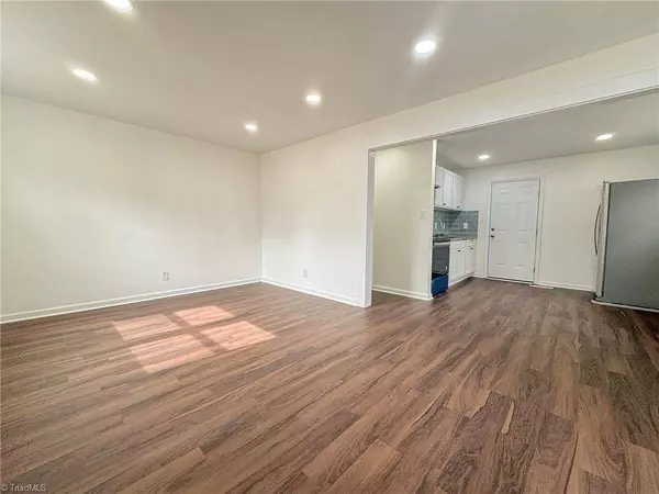 216 W Terrell ST, Greensboro, NC 27406