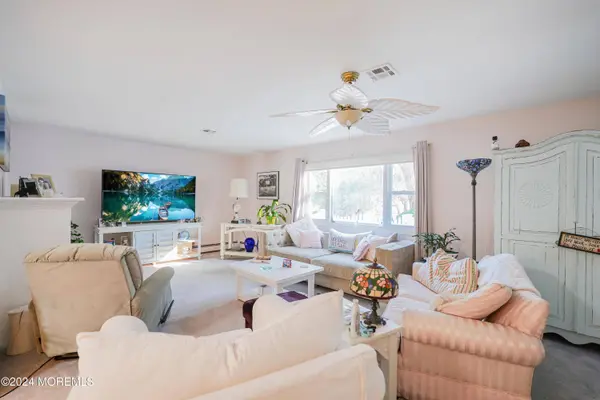 232 Orlando Boulevard, Toms River, NJ 08757