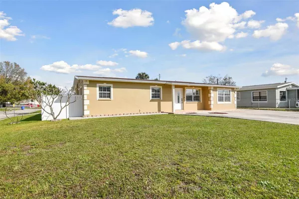 4931 MURRAY HILL DR, Tampa, FL 33615